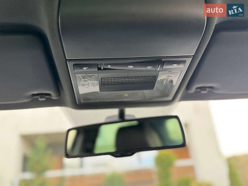 Хетчбек Volkswagen Polo 2011 в Стрию