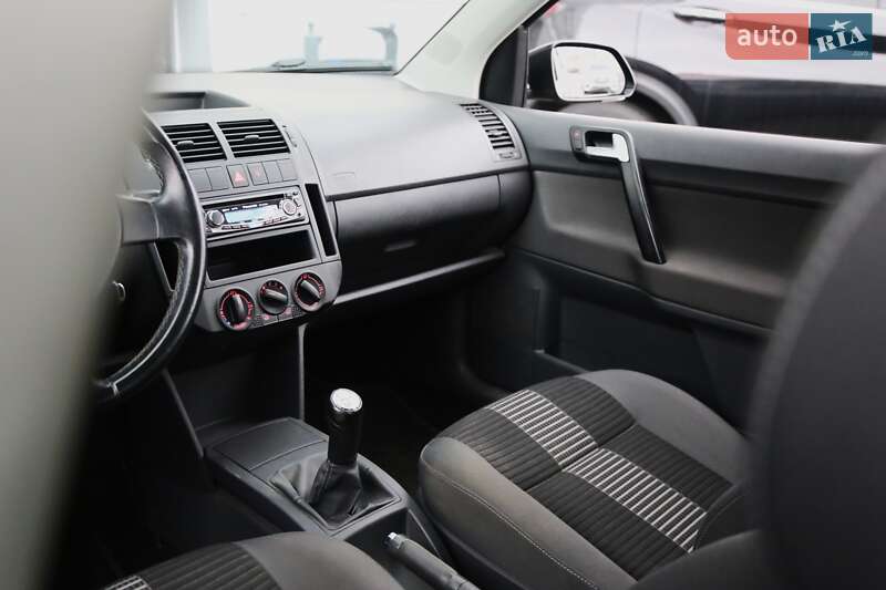 Хетчбек Volkswagen Polo 2008 в Києві фото 17 Хетчбек Volkswagen Polo 2008 в Києві