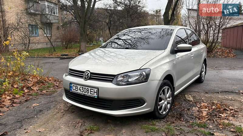 Седан Volkswagen Polo 2013 в Буче фото Седан Volkswagen Polo 2013 в Буче