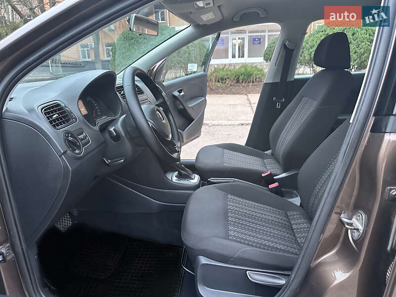 Седан Volkswagen Polo 2017 в Желтых Водах