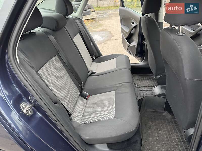 Седан Volkswagen Polo 2012 в Киеве фото 15 Седан Volkswagen Polo 2012 в Киеве