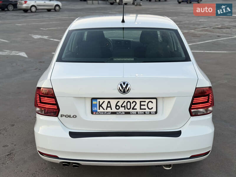 Седан Volkswagen Polo 2017 в Киеве