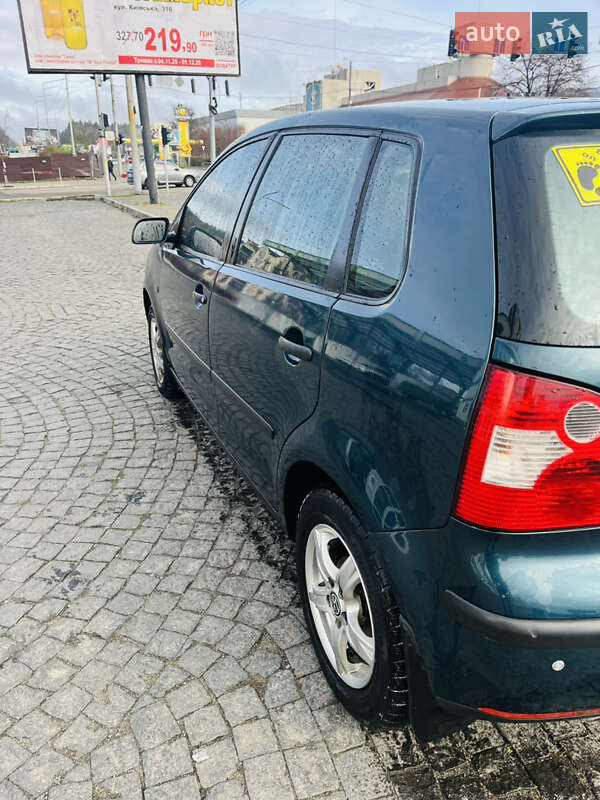 Хэтчбек Volkswagen Polo 2004 в Броварах