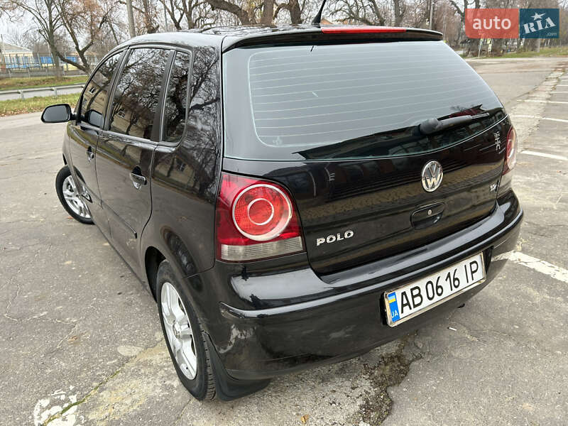 Хетчбек Volkswagen Polo 2005 в Вінниці