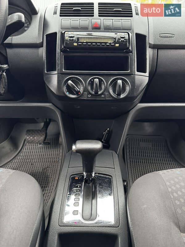 Хэтчбек Volkswagen Polo 2003 в Черкассах