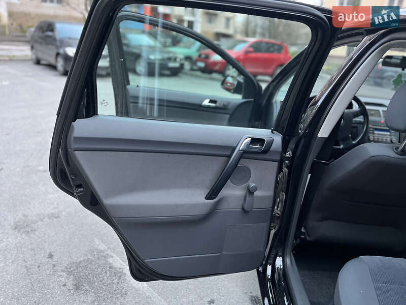 Хэтчбек Volkswagen Polo 2007 в Виннице