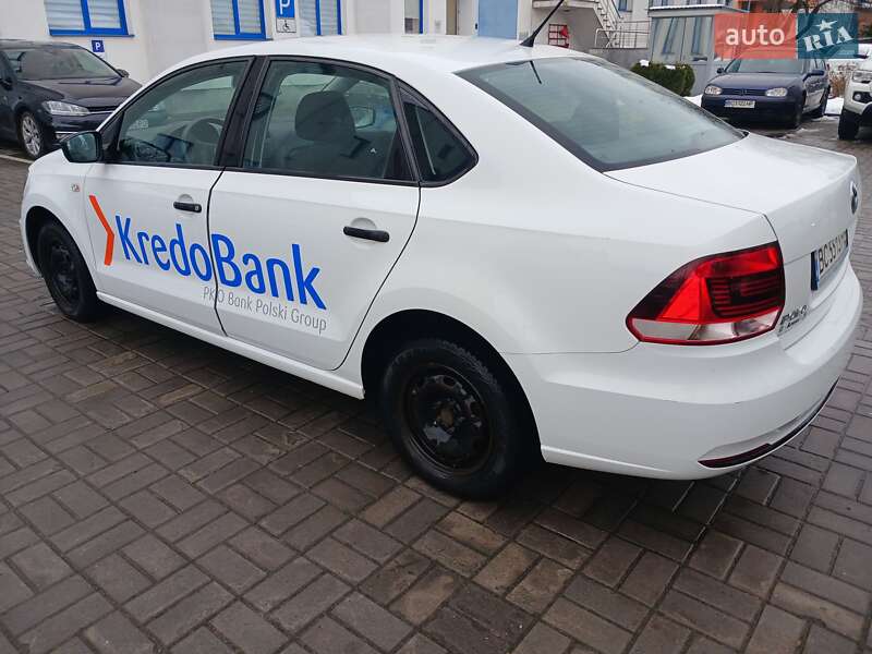 Седан Volkswagen Polo 2018 в Львове