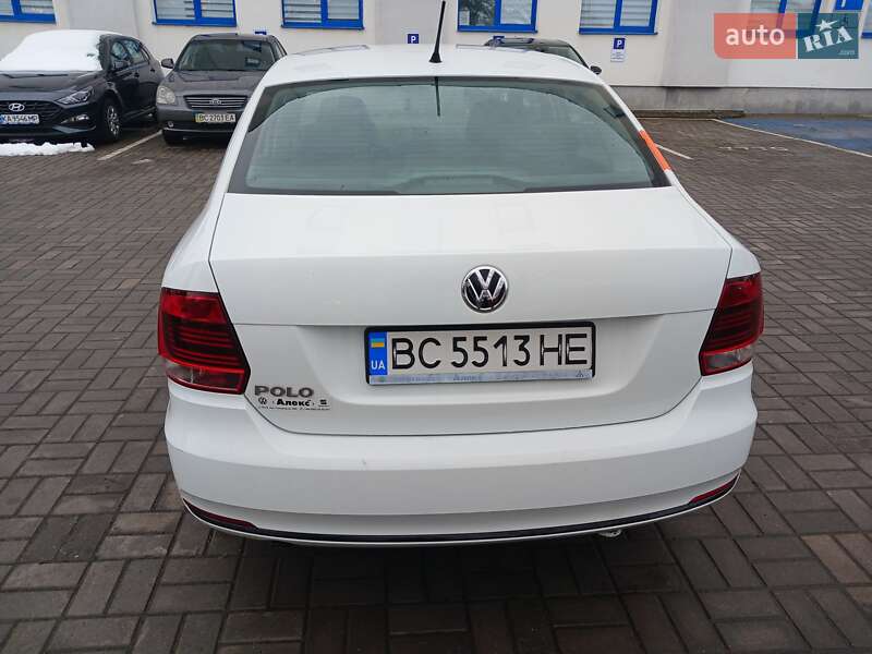 Седан Volkswagen Polo 2018 в Львове
