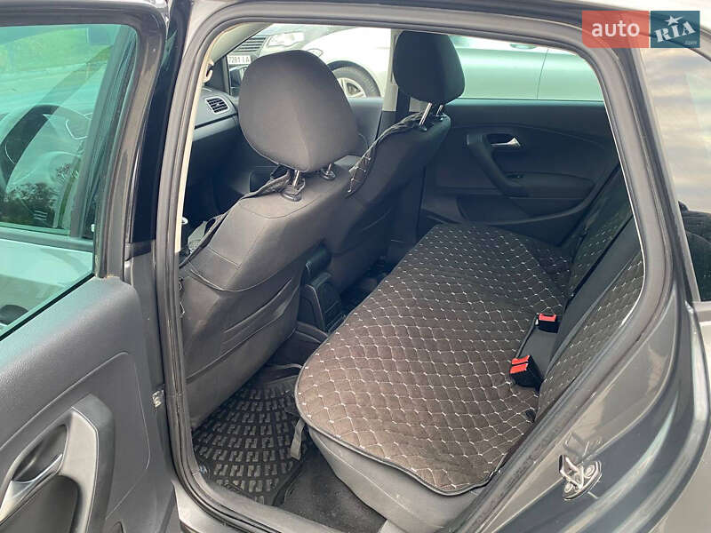 Хэтчбек Volkswagen Polo 2011 в Житомире