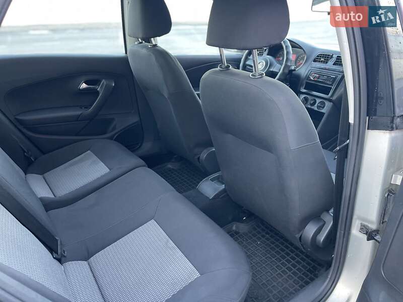 Седан Volkswagen Polo 2011 в Полтаве