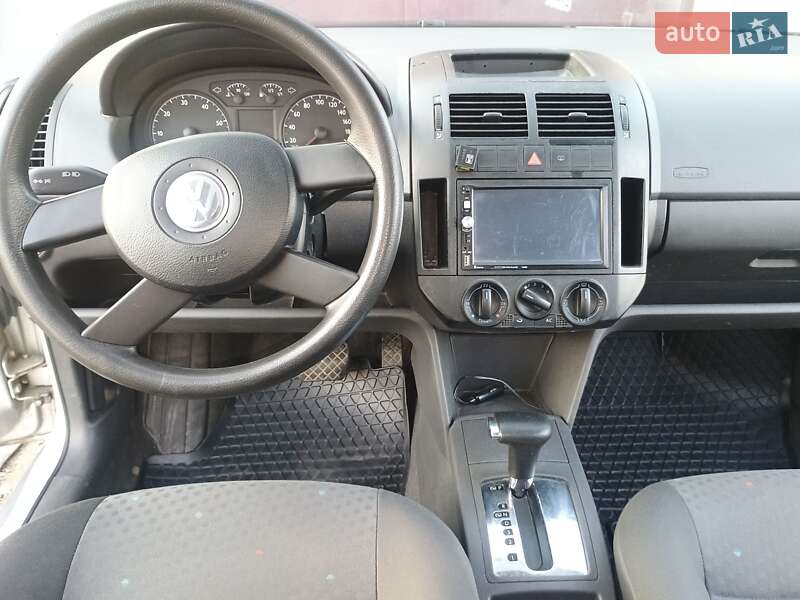 Хэтчбек Volkswagen Polo 2005 в Николаеве