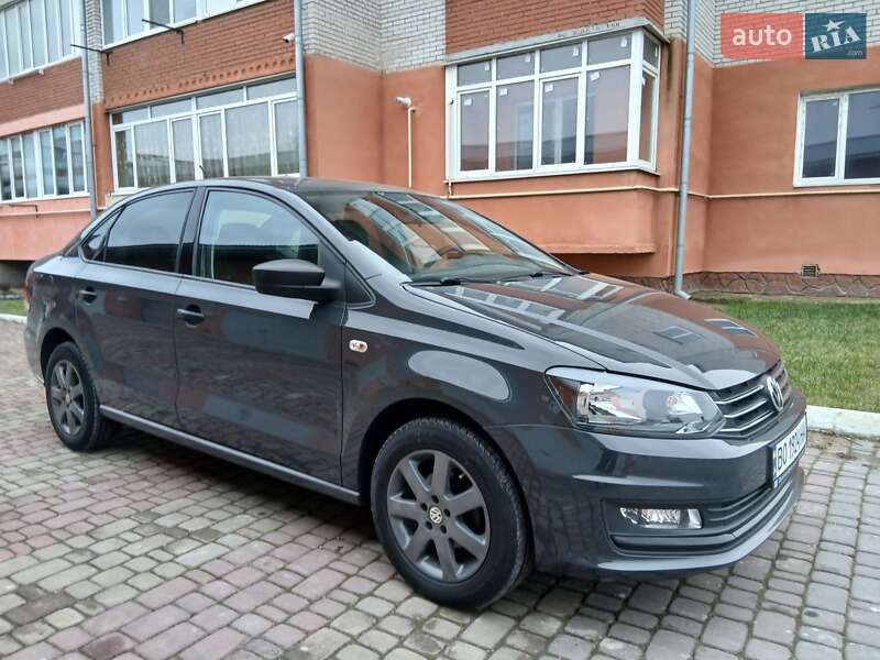 Седан Volkswagen Polo 2016 в Чорткове