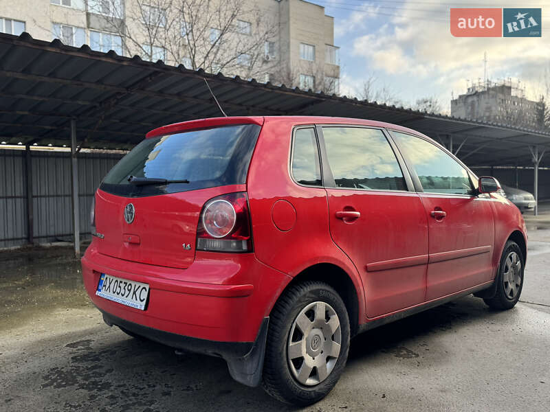 Хэтчбек Volkswagen Polo 2008 в Сумах