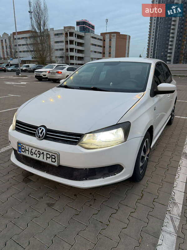 Volkswagen Polo 2013