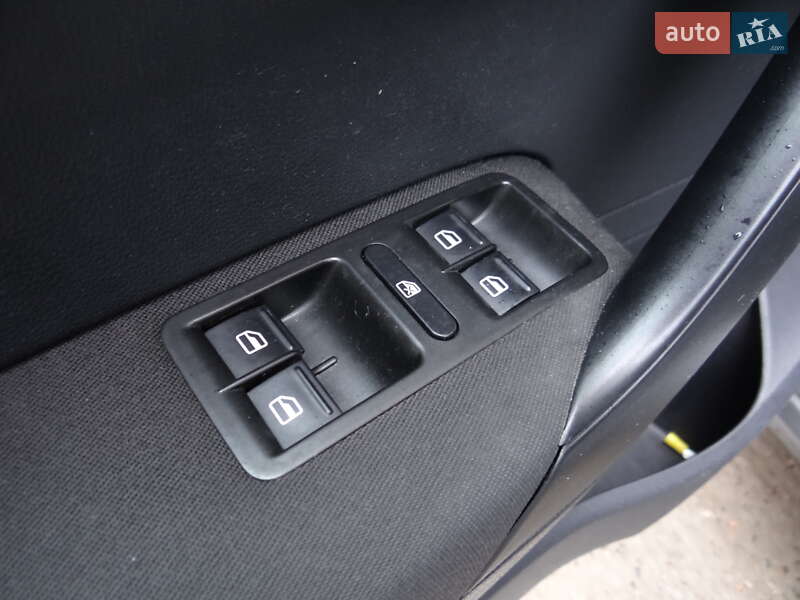 Хэтчбек Volkswagen Polo 2010 в Ахтырке фото 26 Хэтчбек Volkswagen Polo 2010 в Ахтырке