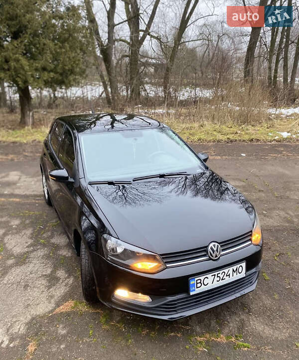 Хэтчбек Volkswagen Polo 2016 в Дрогобыче