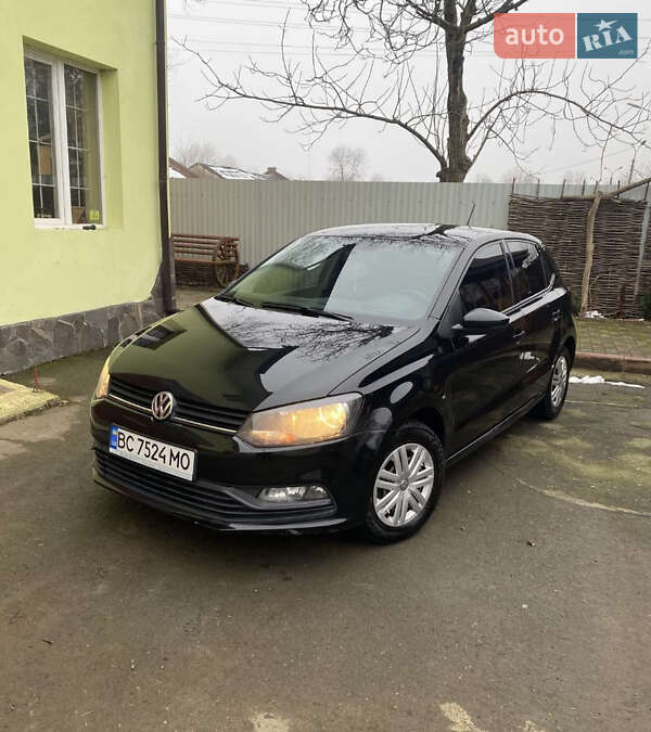 Хэтчбек Volkswagen Polo 2016 в Дрогобыче