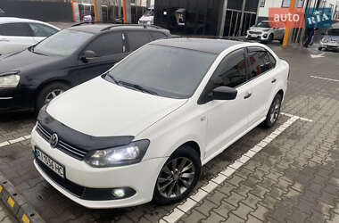 Седан Volkswagen Polo 2013 в Святопетровское