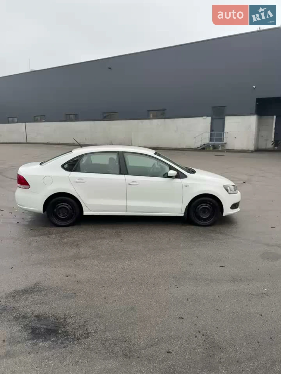 2013 Volkswagen Polo - мініатюра 15