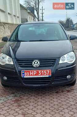 Хэтчбек Volkswagen Polo 2009 в Новоукраинке
