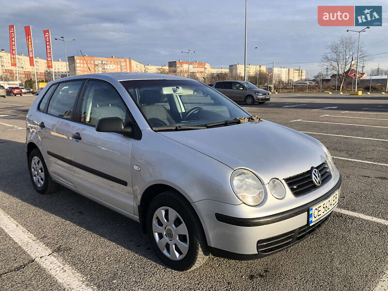 Хэтчбек Volkswagen Polo 2005 в Черновцах