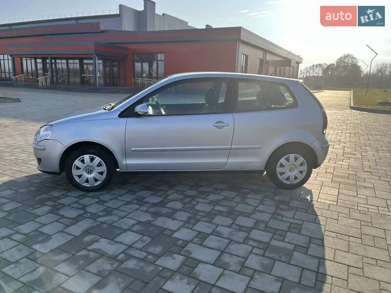 Хэтчбек Volkswagen Polo 2008 в Здолбунове
