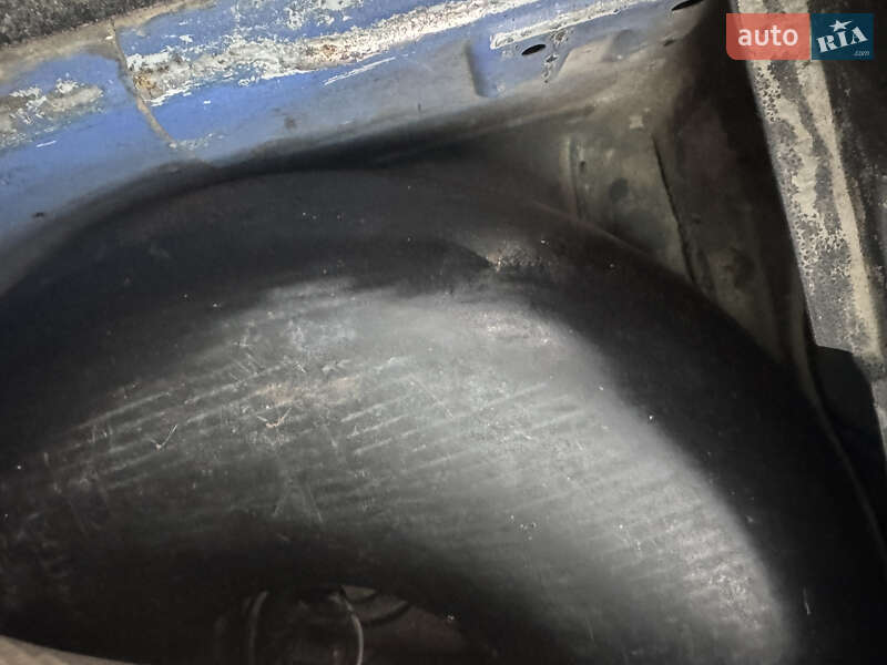 Хэтчбек Volkswagen Polo 2004 в Черновцах