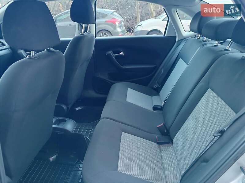 Седан Volkswagen Polo 2013 в Вінниці