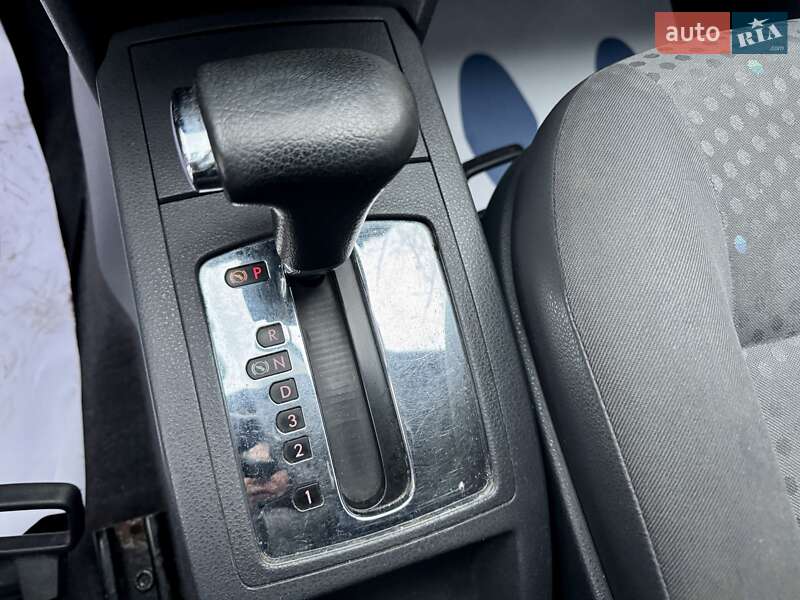 Хэтчбек Volkswagen Polo 2005 в Киеве