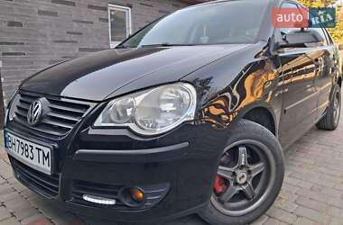 Хэтчбек Volkswagen Polo 2008 в Татарбунарах