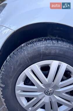 Седан Volkswagen Polo 2017 в Ровно