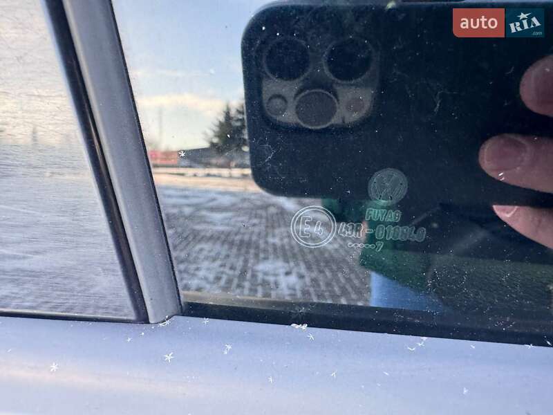 Седан Volkswagen Polo 2017 в Звягеле