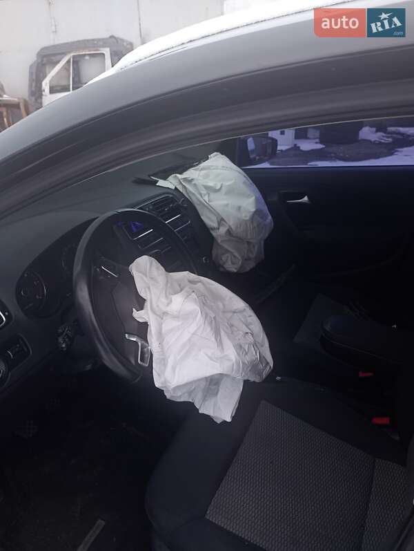 Хетчбек Volkswagen Polo 2013 в Дніпрі