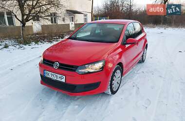 Хэтчбек Volkswagen Polo 2010 в Кицмани