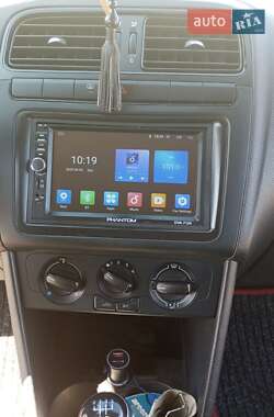 Седан Volkswagen Polo 2017 в Черкассах