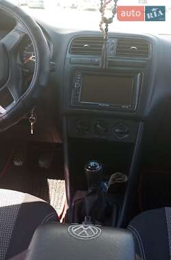 Седан Volkswagen Polo 2017 в Черкассах