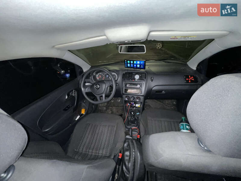 Седан Volkswagen Polo 2016 в Киеве