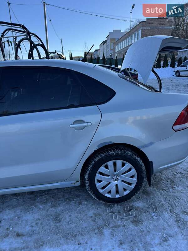Седан Volkswagen Polo 2013 в Тернополе фото 6 Седан Volkswagen Polo 2013 в Тернополе