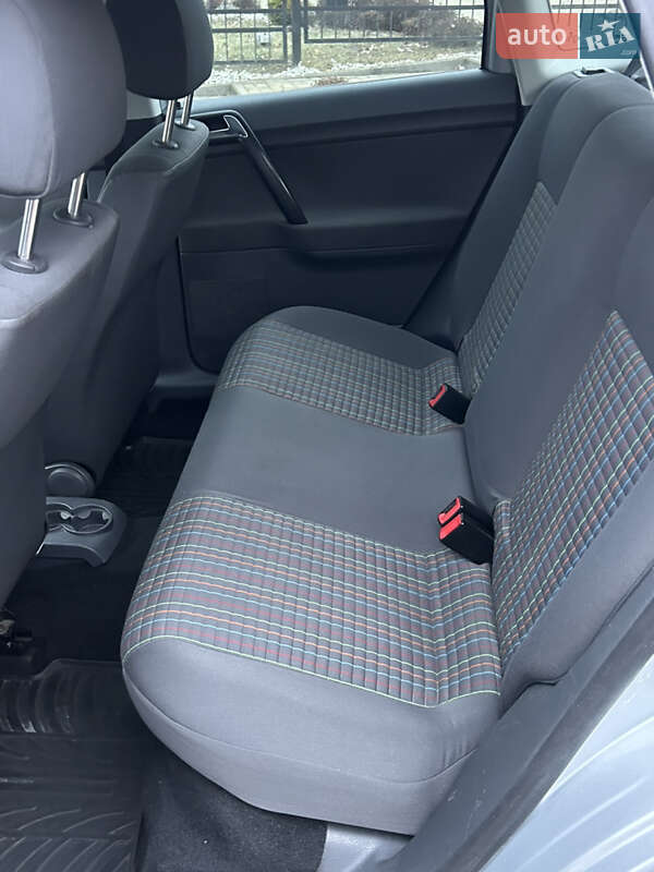 Хэтчбек Volkswagen Polo 2008 в Прилуках