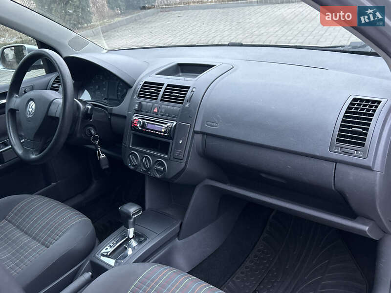 Хэтчбек Volkswagen Polo 2008 в Прилуках