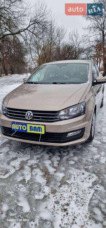Volkswagen Polo 2016
