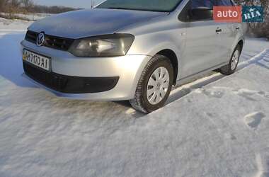 Седан Volkswagen Polo 2012 в Прилуках