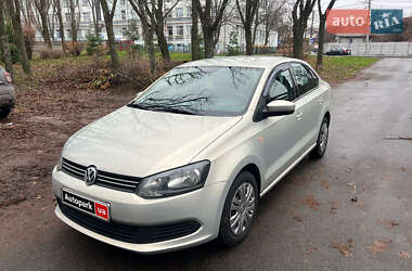 Седан Volkswagen Polo 2013 в Києві