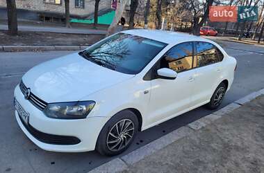 Седан Volkswagen Polo 2013 в Вознесенске