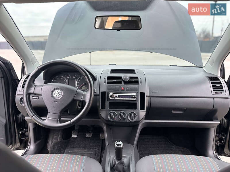 Хэтчбек Volkswagen Polo 2007 в Дубно