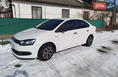Седан Volkswagen Polo 2013 в Гайвороне