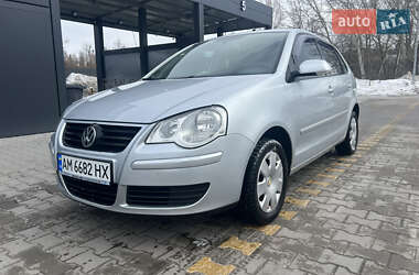 Хэтчбек Volkswagen Polo 2006 в Житомире
