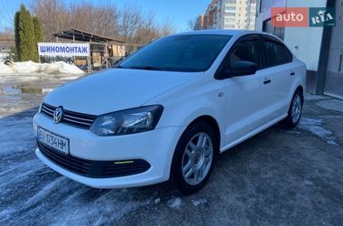 Седан Volkswagen Polo 2012 в Сумах