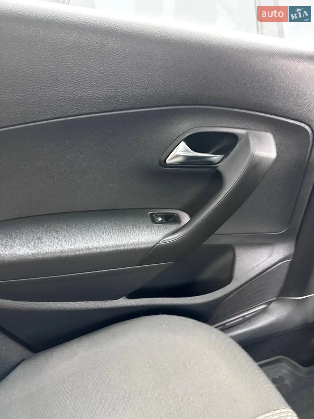 2012 Volkswagen Polo - мініатюра 13