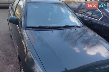 Седан Volkswagen Polo 1998 в Житомире